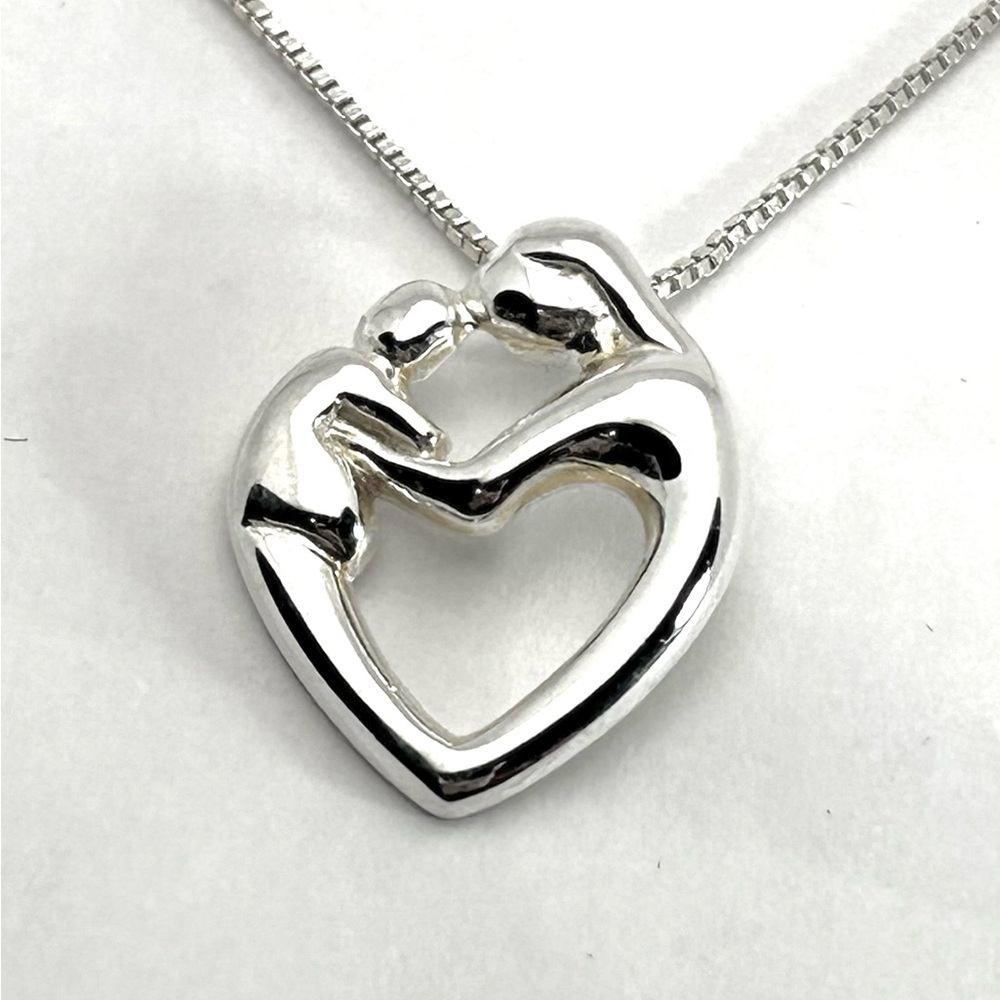 925 Mother & Child Pendant and Necklace. IBB ITALY